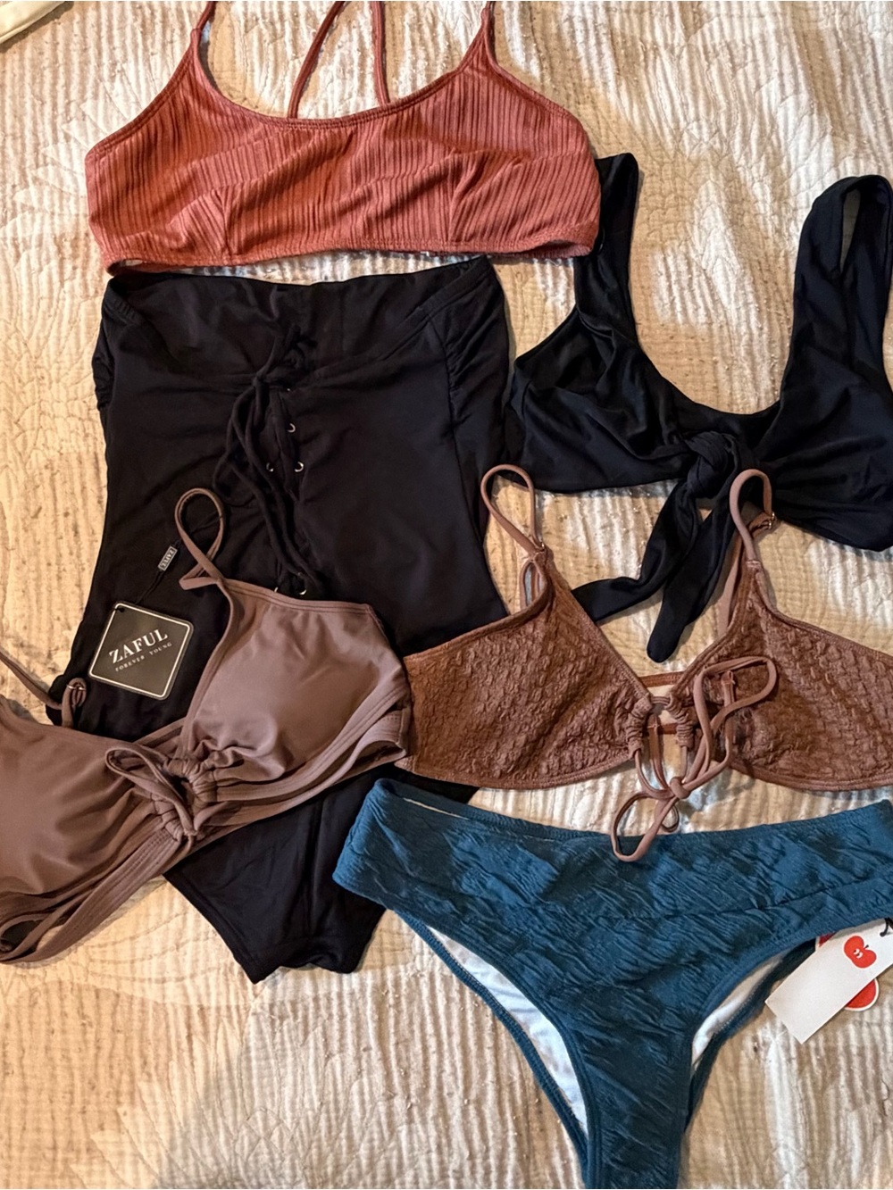 Zaful and VC Women’s swim LOT